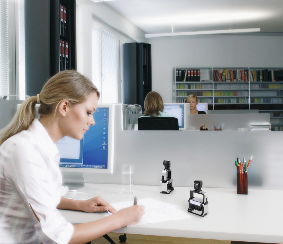 Tampon encreur automatique monture métalique bureau 74 Haute-Savoie Annemasse